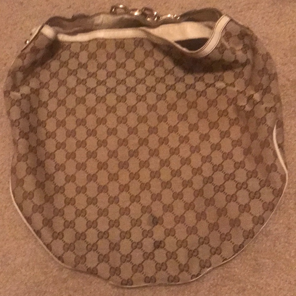 Gucci Horsebit Shoulder Bag